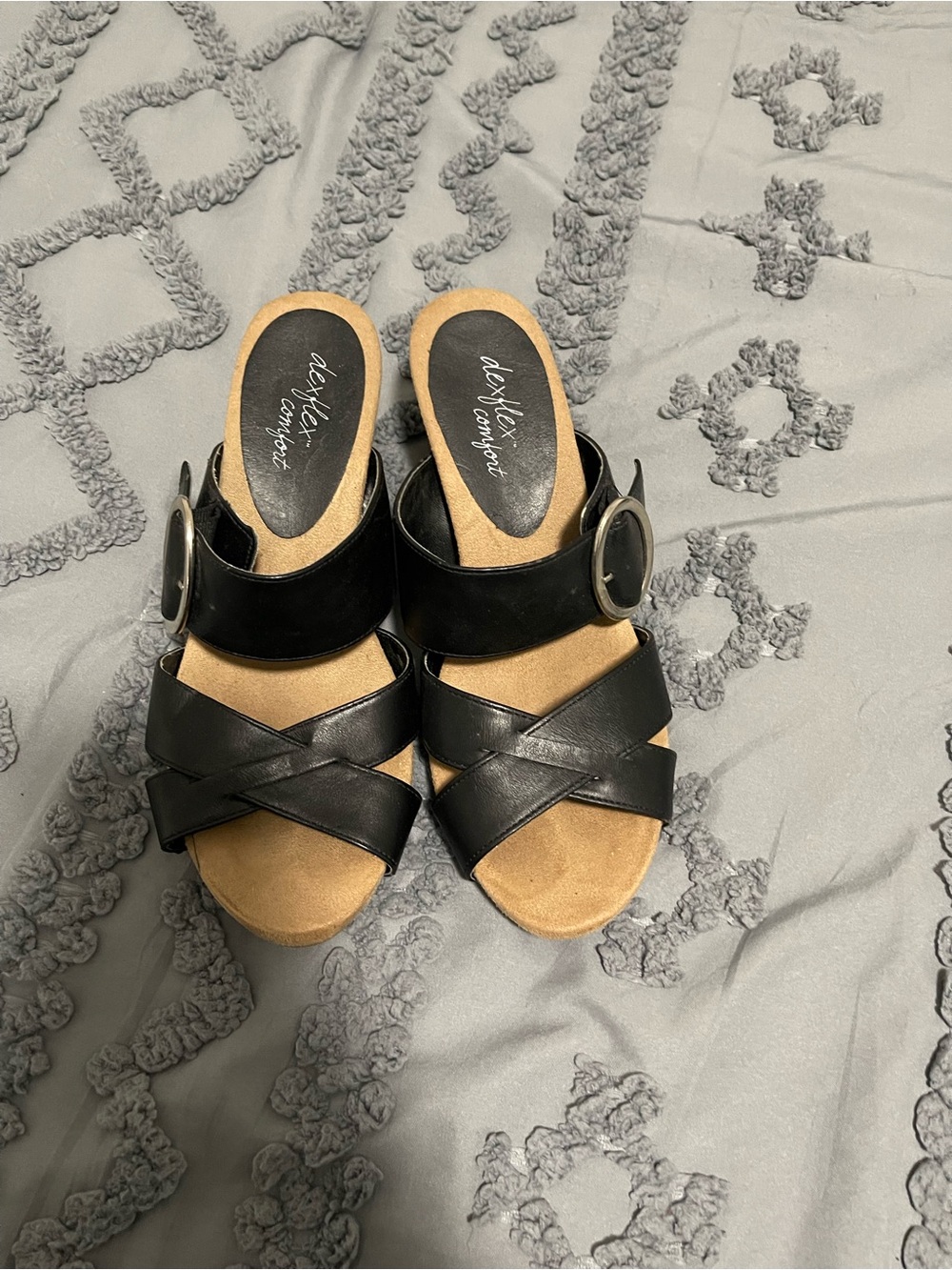 Dexflex Black Crisscross Buckle Slide